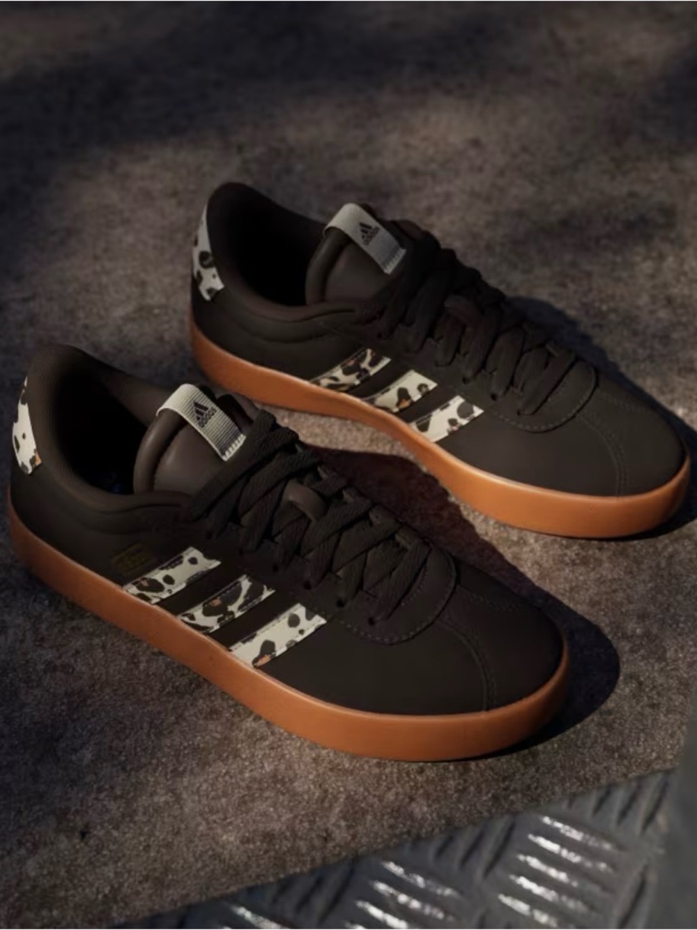 Adidas VL Court 3.0 Shoes Aurora Coffee / Crystal Linen / Amber Gum